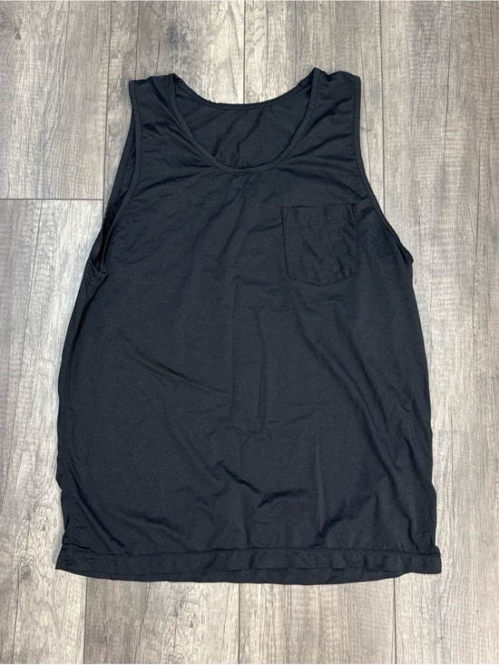 Vuori Other - Vuori Black Muscle Tank with Chest Pocket